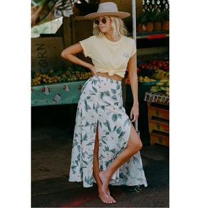 Billabong × The Salty Blonde Peachy
Keen Maxi Skirt